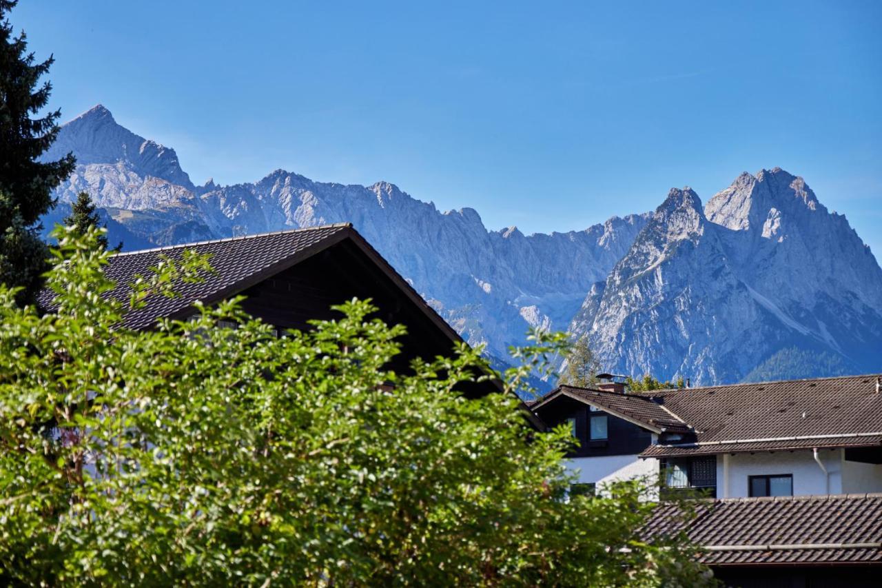 Hirsch Apartment Garmisch-Partenkirchen Exterior photo